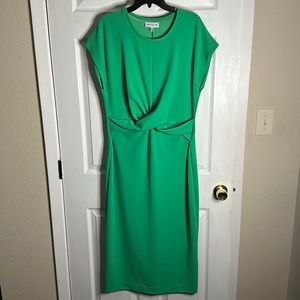 MIDI bright green dress